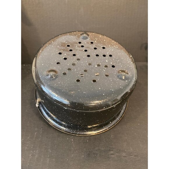 Vintage Black Speckled Enamel 6” Steamer Basket with Handle - Picture 9 of 11